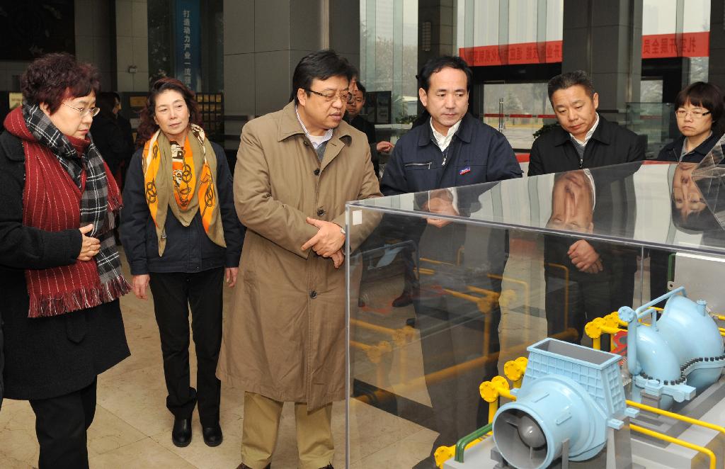 工信部副部长冯飞一行来佰利乐调研