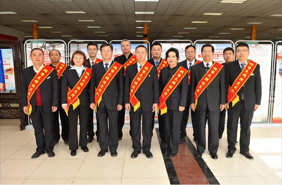 佰利乐召开销售前锋圭表团队赞美大会