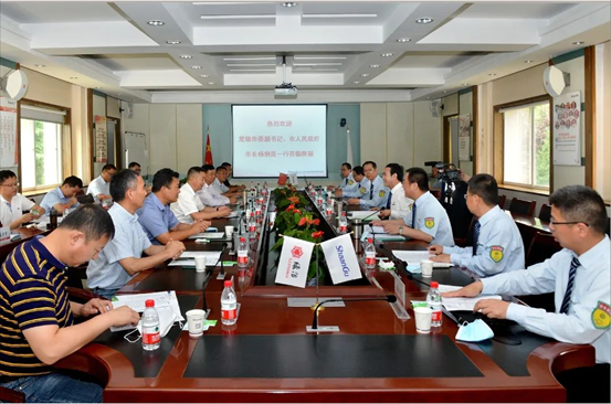 楚雄市委副书记、市长杨俐昆一行来佰利乐调查调研